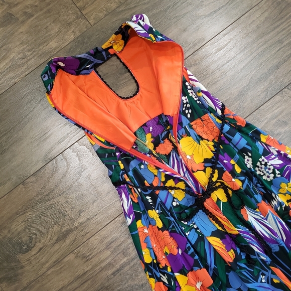 Vintage 1960s Vietnamese Floral Mod Maxi Dress Size 6 - Picture 9 of 9